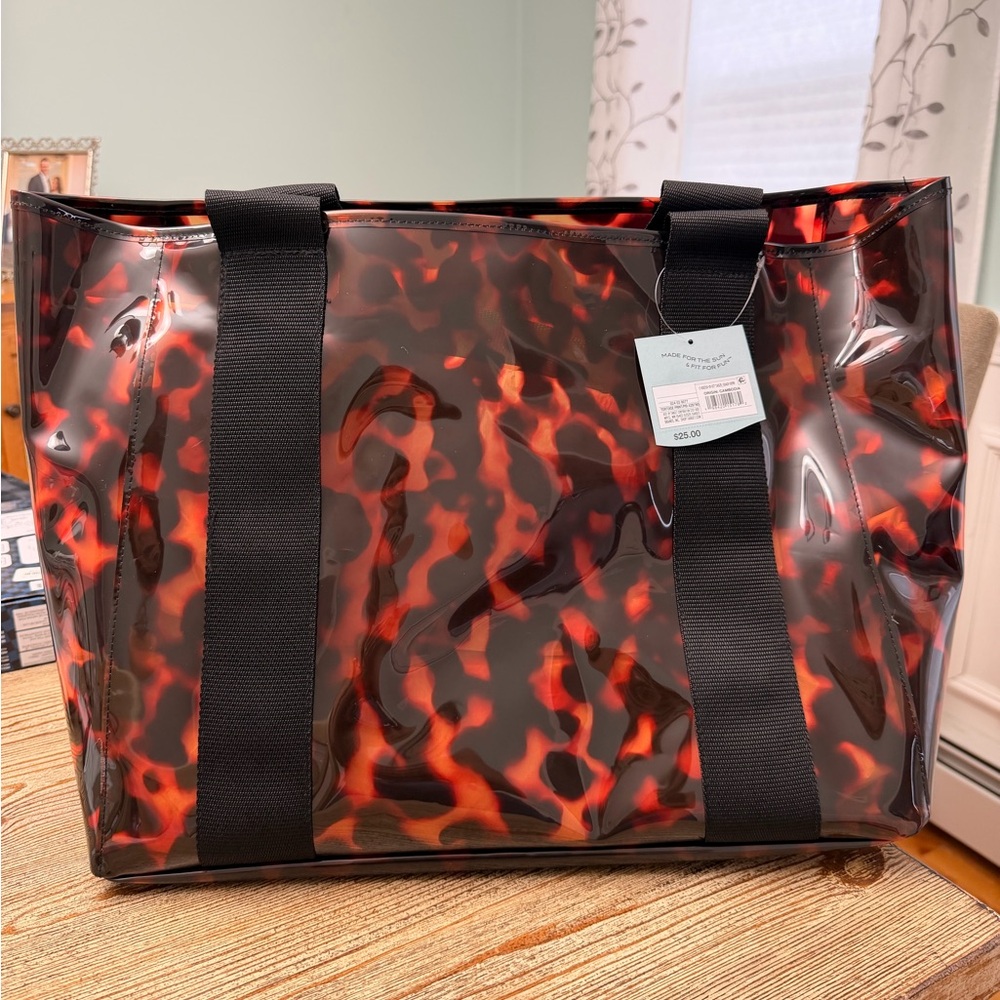 NWT Shade and Shore Clear Tortoiseshell Beach Bag!